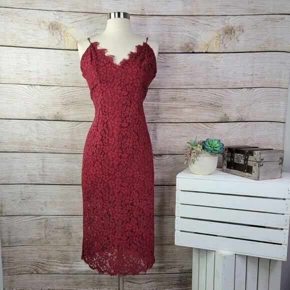 Bardot‎ Sleeveless Fire Red Floral Lace Midi Dress Size Large - Picture 1 of 5
